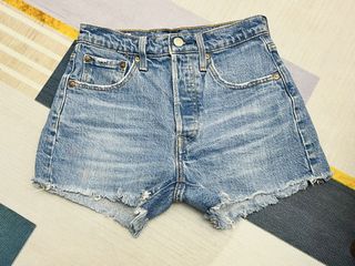 由 qqwerr (刊登 ID 1454927704，圖片 1) 提交，位於 的 (類別：)，說明：。