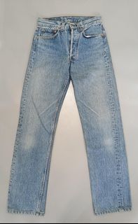 (Category: ) located in . Submitted by aydenthriftwear (Listing ID 1454818356, Image 1). Description: .