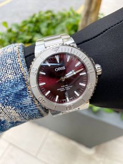 (Category: ) located in . Submitted by redrabbitluxury (Listing ID 1454926836, Image 1). Description: .