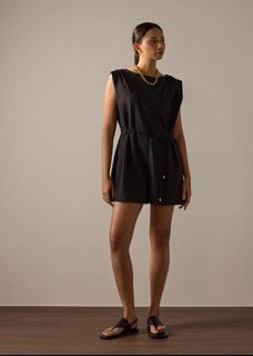(Category: ) located in . Submitted by yourfashionspace (Listing ID 1454905087, Image 1). Description: .