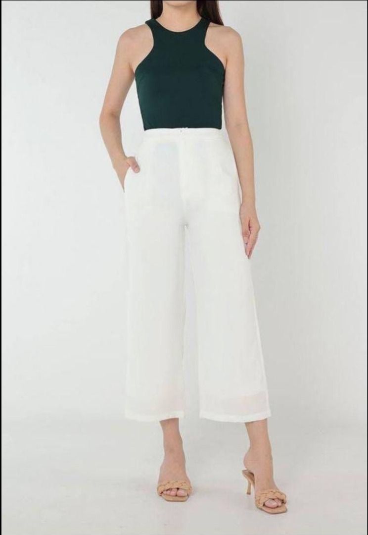 Lovet Basic Flowy Pants (Category: Shorts) located in Singapore. Submitted by djangox (Listing ID 1454834981, Image 1). Description: .