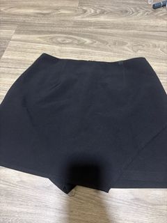 (Category: ) located in . Submitted by happyclosettt (Listing ID 1454914896, Image 1). Description: .
