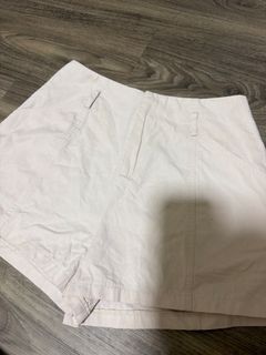 (Category: ) located in . Submitted by happyclosettt (Listing ID 1454922230, Image 1). Description: .