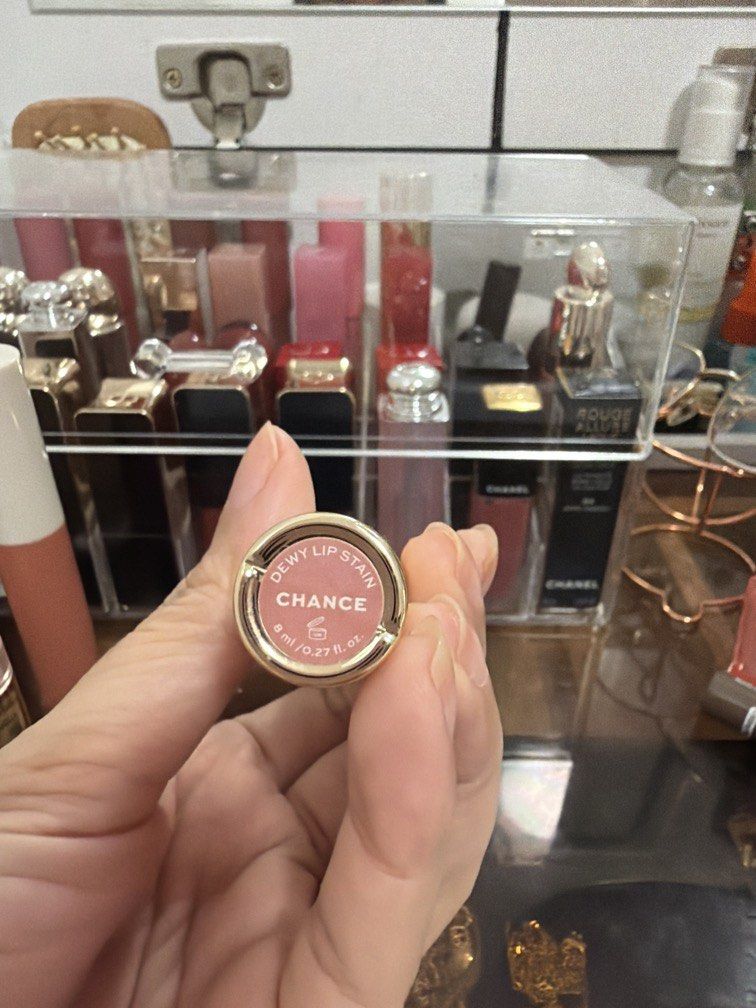 Lucky Beauty Lip Stain Chance (Category: Makeup) located in Bulacan. Submitted by karisma_noverra (Listing ID 1454835115, Image 2). Description: Swatched.