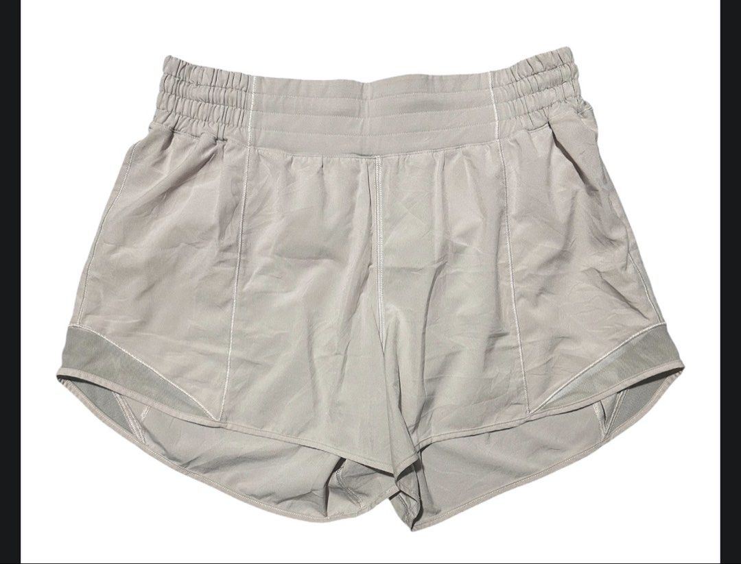 Lululemon Hotty Hot High-Rise Lined Short 4" dot 10 (Category: Activewear) located in Iba. Submitted by xooperfindslb (Listing ID 1454881738, Image 2). Description: Lululemon Hotty Hot High-Rise Lined Short 4” Dot 10 Color: strawberry milkshake Good condition No issue Need wash.