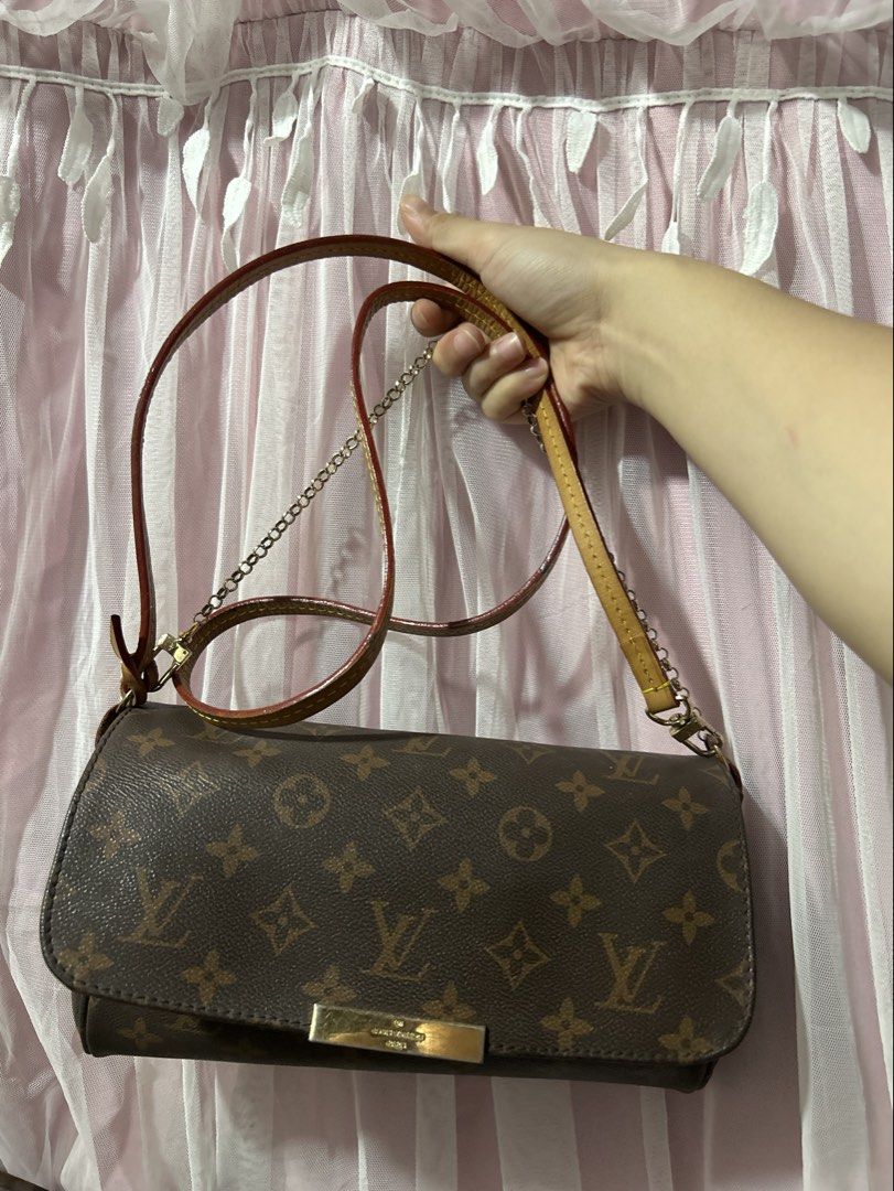 Lv kili sling ( pwede tawad) (Category: Luxury Bags & Wallets) located in Caloocan City. Submitted by coolwhale-76ba (Listing ID 1454839980, Image 2). Description: .