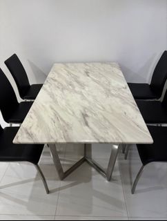 (Category: ) located in . Submitted by lovetradex (Listing ID 1454935453, Image 1). Description: .