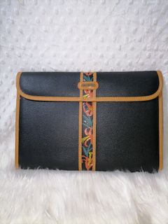 (Category: ) located in . Submitted by az-branded.items (Listing ID 1454865374, Image 1). Description: .