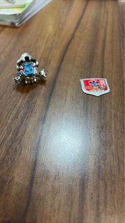 (Category: ) located in . Submitted by barrytan72 (Listing ID 1454808721, Image 1). Description: .