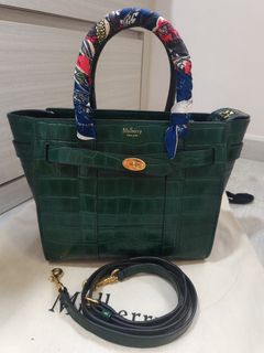 (Category: ) located in . Submitted by luvbags (Listing ID 1454850076, Image 1). Description: .