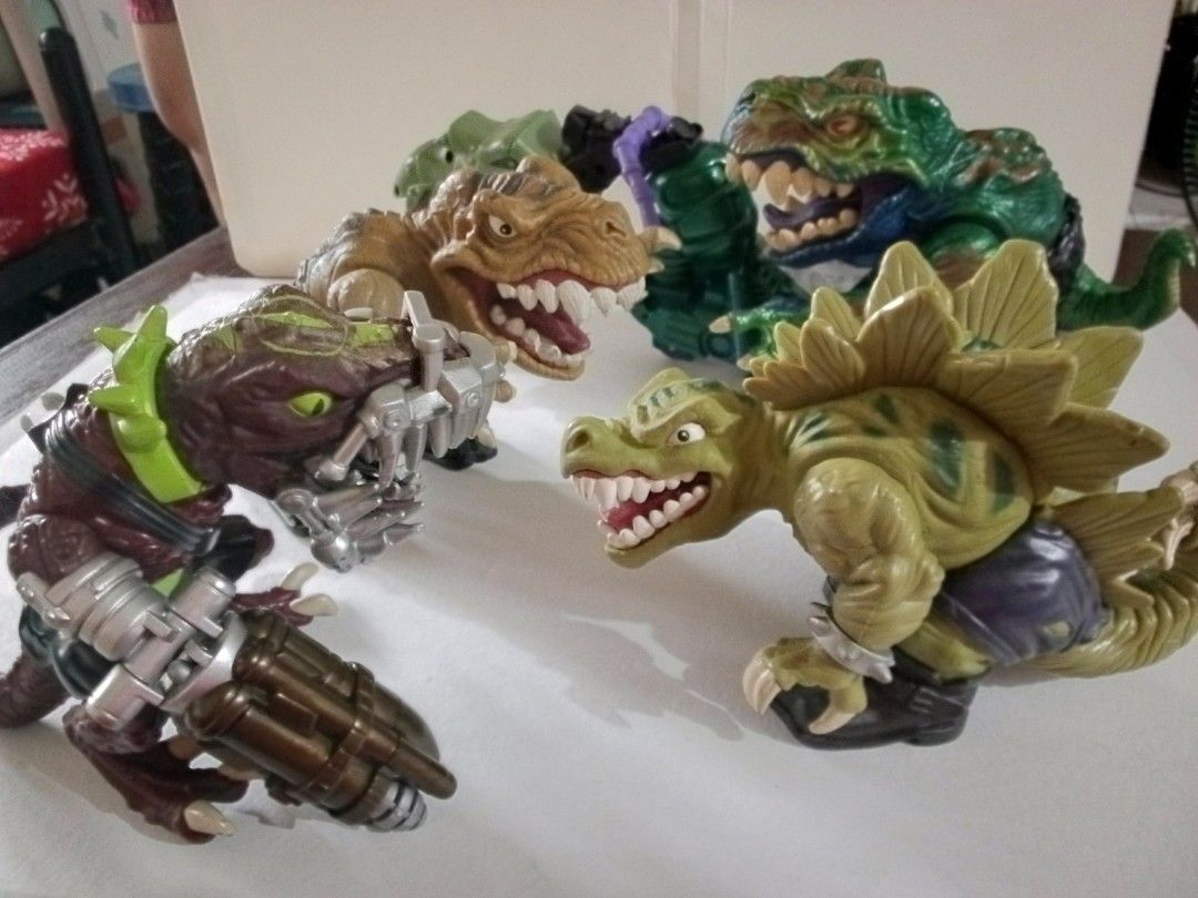 M.U.S.C.L.E. Dinosaur Action Figures Lot (Category: Action & Battle Toys) located in Quezon City. Submitted by wayneleiford (Listing ID 1454768366, Image 1). Description: - Lot of M.U.S.C.L.E. dinosaur action figures - Includes unique characters and cool accessories - Classic toys from the 90s - Some figures have minor paint wear - Great for collectors or for play - Grab them before they're gone! FIX price.....LOT sale loose Sale As iS Location N