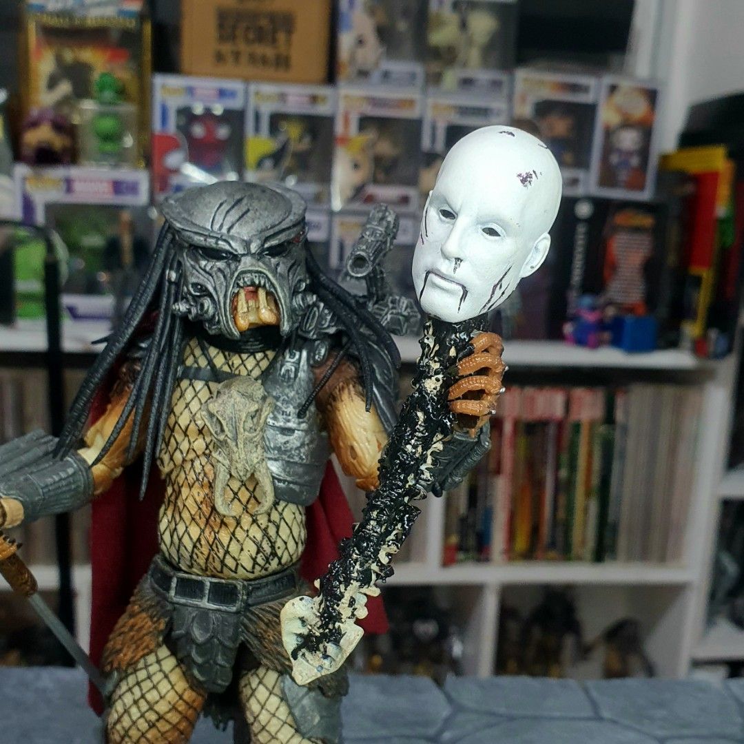 Neca Predator Accessory Engineer Head and Spine (Category: Figurines & Statues) located in Pasay City. Submitted by legendsuniverse (Listing ID 1454943945, Image 2). Description: 🏷 For Sale: Engineer Head and Spine 💸 Php 620 ✅️ 3D printed head and spine from the OG accessory. Profesionally Custom Painted 🎨 stock finish ✅️ Perfect size for Neca Predator Trophy ✅️ MOP: Gcash ✅️ Lalamove and J&T couriers only ✅️ Priority Asap Buyer.