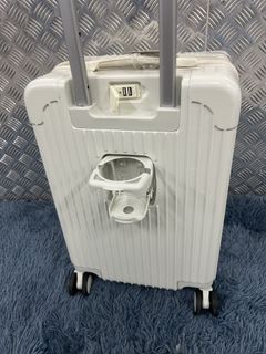（分類：）位於 。 由 fashiontrade_luggage_company 提交（商品編號 1454786642，圖片 1）。簡介： 。