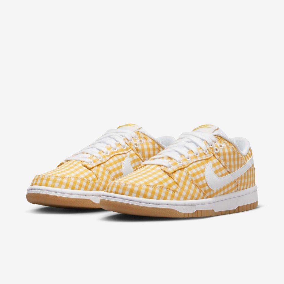 Nike Dunk Low - Yellow Gingham (Category: Sneakers) located in Singapore. Submitted by muchlovexx (Listing ID 1454881663, Image 3). Description: - Item is actually brand new. Not use, but there some white dust on side of the right shoe. Noticed that it can be wiped off. - Size: UK 5, EU 38.5 , US 7.5 .