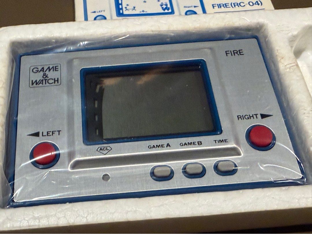 Nintendo game and watch vintage mint working (Category: Nintendo) located in Quezon City. Submitted by cooljapantoys (Listing ID 1454947688, Image 2). Description: Nintendo game and watch Chef 1981 Mickey Mouse 1981 Fire 1980 8,800 each Vintage and working CLEAN LCD SCREEN .