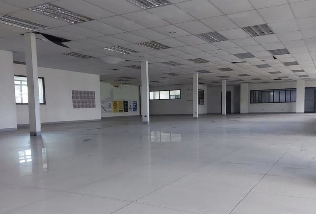 office space for lease marikina (Category: Commercial) located in Marikina City. Submitted by nutmeg1800 (Listing ID 1418418619, Image 2). Description: Entire 2nd floor total floor area: 970 sq.m ideal for office Marikina Bayan Area Cirma St. Sto. Niño Marikina City (Nearby establishments: Marikina Sports Center, Amang Rodriguez Hospital and Condominiums) Ample Parking Space with 24 hour security Email: antonioluzarcade@yahoo.com.ph.