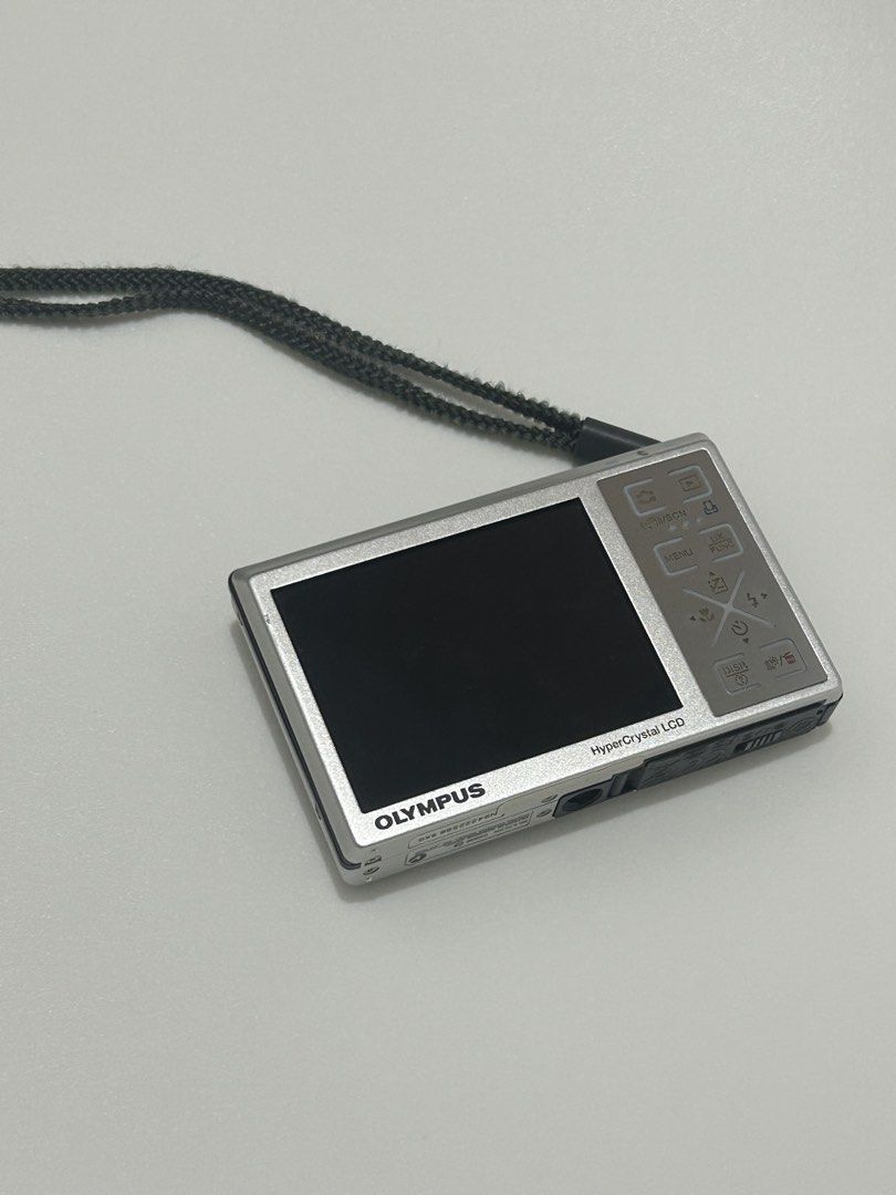 OLYMPUS STYLUS MJU 1040 (Category: Cameras) located in Manila. Submitted by bihooncart (Listing ID 1454831590, Image 1). Description: 𝙊𝙡𝙮𝙢𝙥𝙪𝙨 μ 1040 𝙪𝙡𝙩𝙧𝙖-𝙘𝙤𝙢𝙥𝙖𝙘𝙩 𝙨𝙡𝙞𝙙𝙚 𝙩𝙤 𝙤𝙣 𝙙𝙞𝙜𝙞𝙘𝙖𝙢 3500 +SF 𝘰𝘯𝘭𝘺! CAN NEGO 𝓈𝓅𝑒𝒸𝓈:⁣ 𐙚 10 𝘮𝘱⁣ 𐙚 𝘊𝘊𝘋 𝘚𝘦𝘯𝘴𝘰𝘳⁣ 𐙚 3𝘹 𝘖𝘱𝘵𝘪𝘤𝘢𝘭 𝘡𝘰𝘰𝘮⁣ 𐙚 𝘐𝘚𝘖 80-1600⁣ 𐙚 6 𝘞𝘩𝘪𝘵𝘦 𝘉𝘢𝘭𝘢𝘯𝘤𝘦 𝘗𝘳𝘦𝘴𝘦𝘵𝘴⁣ 𐙚 𝘍𝘭𝘢𝘴𝘩 𝘸𝘰𝘳𝘬𝘪𝘯𝘨⁣ 𐙚 𝘡𝘰𝘰𝘮 𝘪𝘯 & 𝘰𝘶𝘵 �