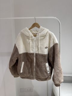 （分類：）位於 。 由 kiukiuuu22 提交（商品編號 1454836704，圖片 1）。簡介： 。