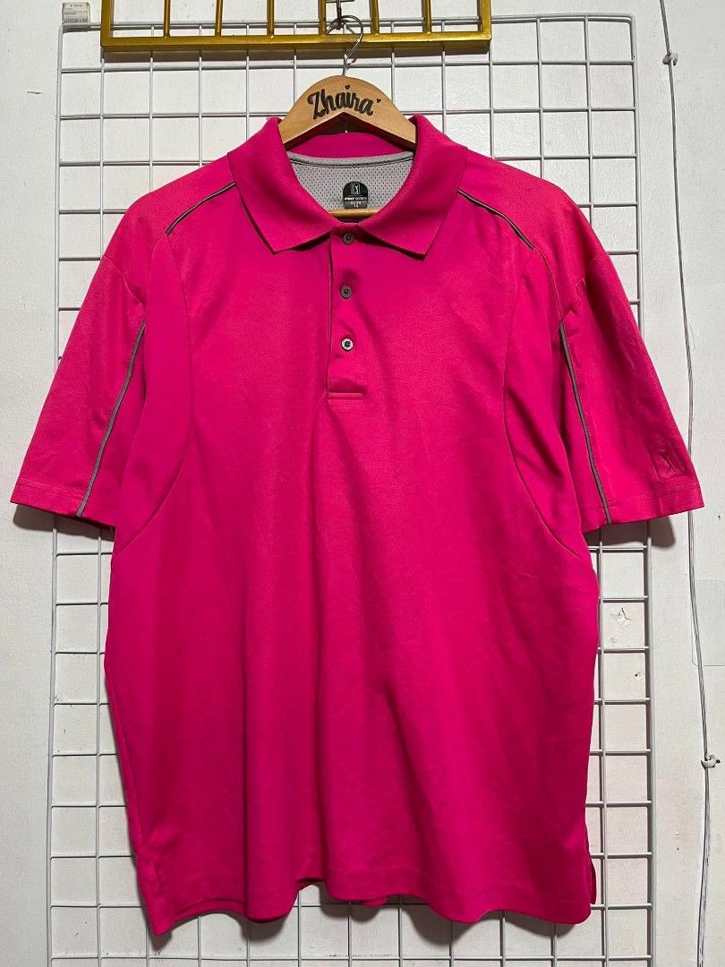 PGA Tour Pro Series Golf Polo (Category: Coats, Jackets and Outerwear) located in Pagsanjan. Submitted by thriftyclothes33 (Listing ID 1454911009, Image 2). Description: 🔥 PGA Tour Pro Series Golf Polo ⛳🏌️ 💰 Price: ₱580 + shipping fee 📌 Size: XL on tag 📏 Dimension: Width 23.5 | Length 29 🎨 Color: Hot Pink ✨ Very good condition 💯 Lightweight performance polo, perfect for golf, sports, or casual wear. ⭐ Features: • Performance fabric • Contr