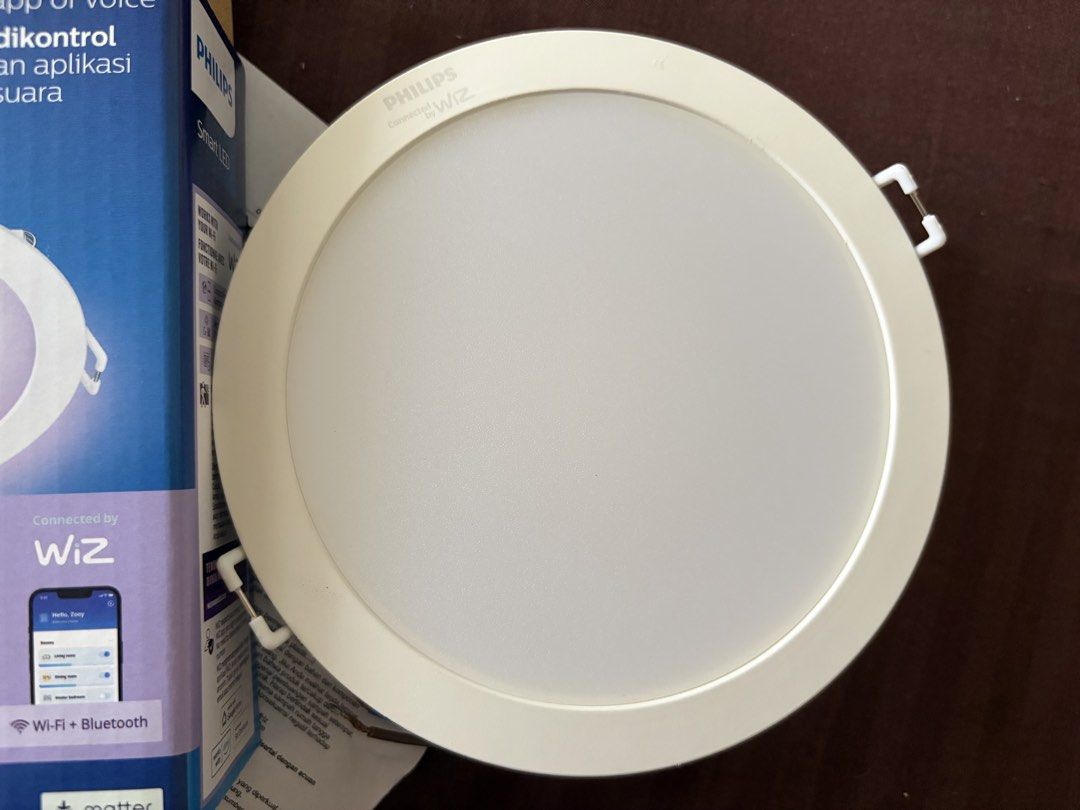 Philips Smart LED Downlight 11W 900lm 6500K Wi-Fi Bluetooth (Category: Lighting) located in Manila. Submitted by franceshee (Listing ID 1454763148, Image 3). Description: - Philips Smart LED Downlight - 11W Power, 900 Lumens Brightness - 6500K Cool White Light - Wi-Fi & Bluetooth Connectivity - Control via Wiz App (Phone/Voice) - Full Color & Warm-to-Cool White Settings - 5-inch Size - 220-240V, 50/60Hz RFS: Accidentally bought the wrong type of 