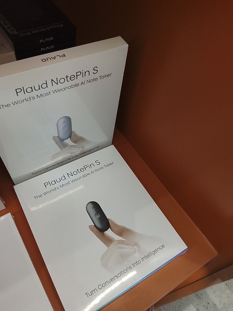 PLAUDAI NOTEPIN S (Category: Voice Recorders) located in Manila. Submitted by altituderobmanila (Listing ID 1454879474, Image 1). Description: Includes lanyard, wristband, magnetic pin, clip, and 300 free AI transcription mins/mo. Plaud Intelligence: AI transcription in 112 languages with speaker labels and custom vocabulary. Generate multidimensional summaries with 10,000+ templates, mind maps, and workflow integrations. Data security: Compliant
