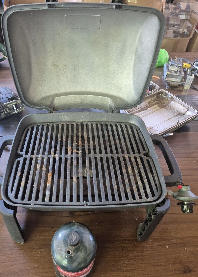 Portable griller (Category: BBQ, Grills & Hotpots) located in Cainta. Submitted by edison29.tiger (Listing ID 1454885976, Image 3). Description: Nexgrill Portable Griller.