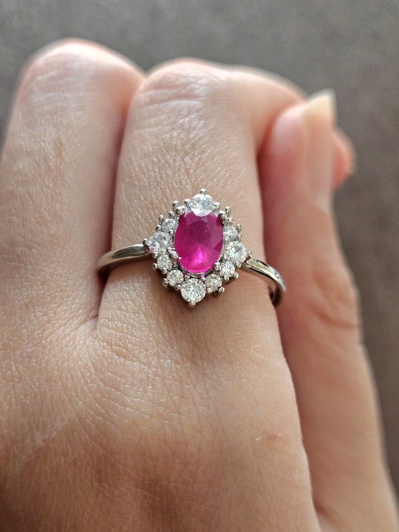Premium red ruby diamond shape ring (Category: Rings) located in Singapore. Submitted by mefeitu (Listing ID 1454828005, Image 3). Description: Premium red ruby diamond shape ring with white moissanites. Stone is 7mm × 5mm Price is for self collection only. +$2 for normal postage. Supports re-testing for authenticity of gem. If found to be fake, full refund..