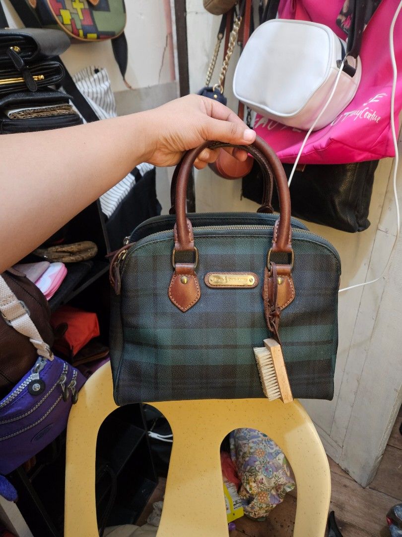 Ralph Lauren mini amd small-med (Category: Luxury Bags & Wallets) located in Zamboanga. Submitted by Clairey03 (Listing ID 1454880470, Image 2). Description: Bundle.