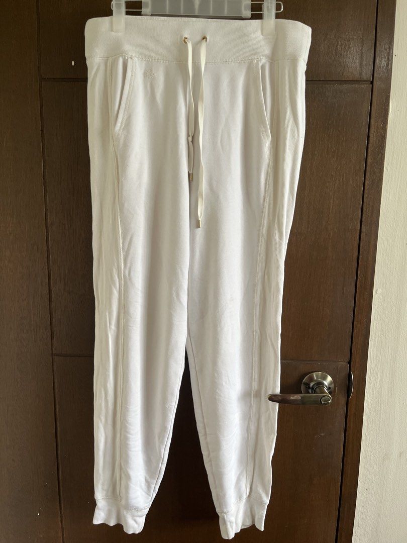 Ralph Lauren White Joggers (Category: Other Bottoms) located in Muntinlupa City. Submitted by lovedbysabel (Listing ID 1454793906, Image 3). Description: Barely worn as they were a bit big on me. I’m only a size XS! Still super white and in great condition. Selling this at a super low price as I’m trying to make more space in my closet.