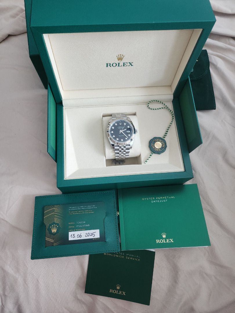 Rolex Datejust 41 – Black Dial with Diamonds (Category: Luxury Watches) located in Taguig. Submitted by fairmarkco (Listing ID 1454752823, Image 1). Description: Don't settle with a second hand watch. Crown your achievement. ⌚ FOR SALE: Rolex Datejust 41 – Black Dial with Diamonds ✨ 📍 Available in Metro Manila 💼 Model: Rolex Datejust 41 🖤 Dial: Black with Factory Diamond Hour Markers 🔗 Bracelet: Jubilee Bracelet 💎 Bezel: Fluted 📦 Set: [Box,