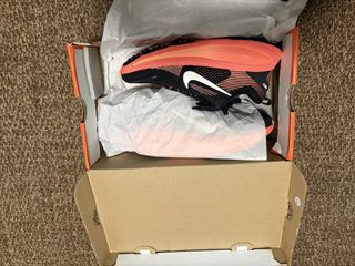 （分類：）位於 。 由 chatter24 提交（商品編號 1454865909，圖片 1）。簡介： 。