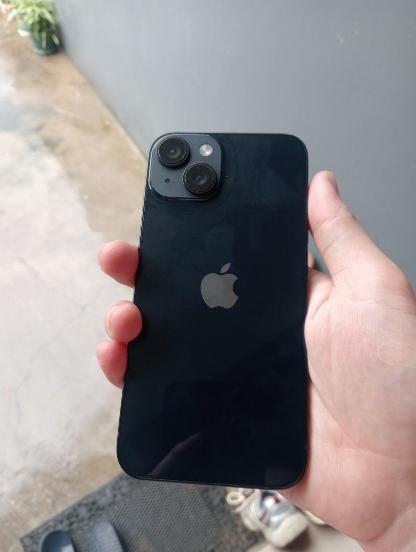Rush iphone 14 128gb Openline Powermac (Category: iPhone 14 Series) located in Manila. Submitted by leahcim02 (Listing ID 1454846149, Image 2). Description: Sale or swap pass sa barat 98%smooth guaranteed no issue true tone ok face id ok matagal malobat Package: unit cord and case Meet up: Any Malls nearby LRT or MRT Stations / Antipolo.