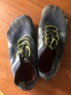 (Category: ) located in . Submitted by prelove.item.from.the.stor (Listing ID 1454898911, Image 1). Description: .