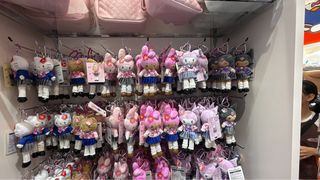 (Category: ) located in . Submitted by dimooxal (Listing ID 1454868984, Image 1). Description: .