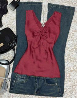 (Category: ) located in . Submitted by monaaa03 (Listing ID 1454942931, Image 1). Description: .