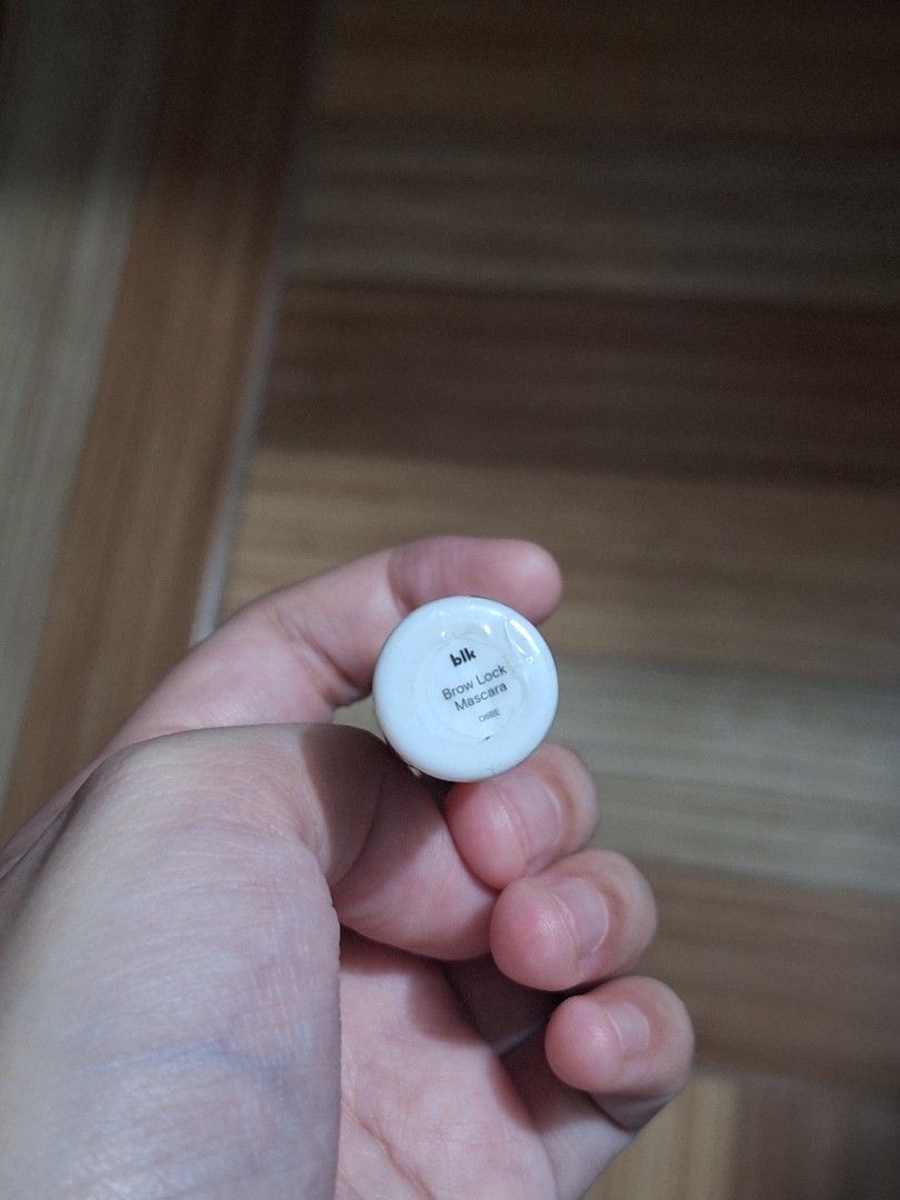 [Sealed] Blk cosmetics Brow Lock Mascara Clear (Category: Makeup) located in Manila. Submitted by cassandruhh (Listing ID 1454874688, Image 3). Description: - blk cosmetics Brow Lock Mascara - Clear - brand new, sealed.