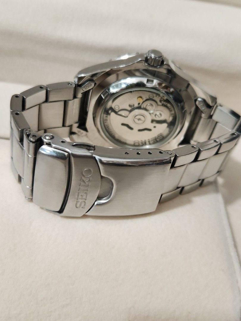 Seiko （分類：手錶）位於 Hong Kong。 由 ncococco 提交（商品編號 1454787913，圖片 3）。簡介： Seiko 5 Sports 機械潛水錶,錶殼直徑 41.5mm。