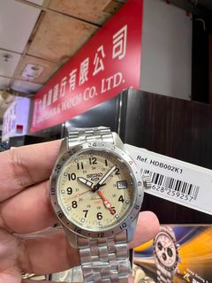 （分類：）位於 。 由 gc_watch 提交（商品編號 1183780501，圖片 1）。簡介： 。