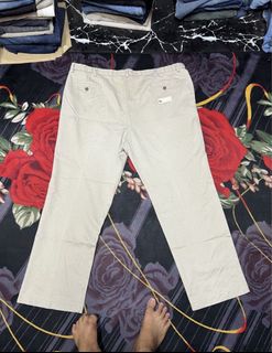 (Category: ) located in . Submitted by BAZAROUTLETSTORE (Listing ID 1454950680, Image 1). Description: .