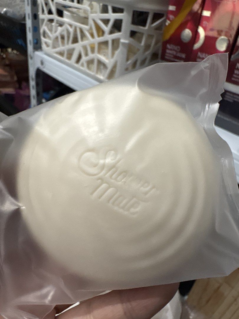 SHOWERMATE GOAT MILK SOAP 90G x 12 BOX (Category: Bath) located in Las Pinas. Submitted by tintindahan (Listing ID 1454891780, Image 3). Description: KOREA SHOWERMATE BEAUTY SOAP 12 SOAPS PER BOX ORIGINAL FROM KOREA.