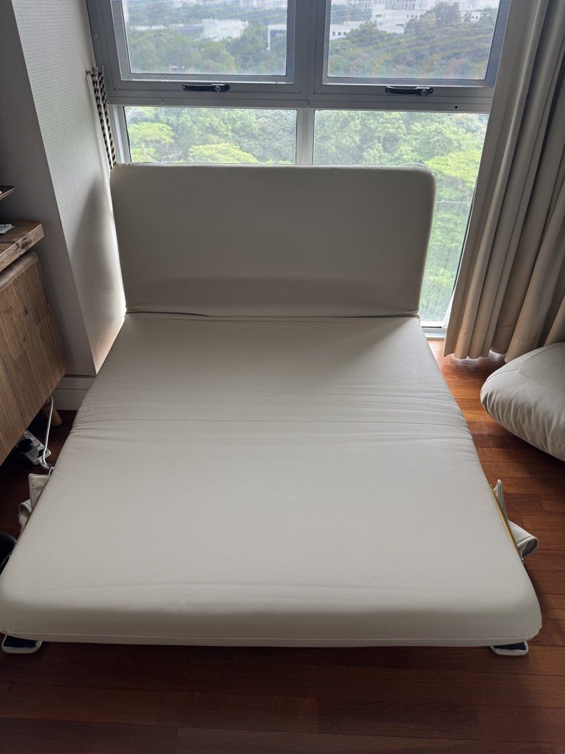 Sofa Bed (Category: Sofas) located in Singapore. Submitted by benlllll (Listing ID 1454838882, Image 2). Description: The backrest can also be put completely flat (not shown in pic) Got this for my kids but they found it to be a little too stiff for them. Price excludes delivery, please arrange lalamove/delivery if you’re interested..