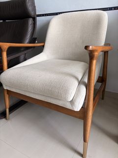 (Category: ) located in . Submitted by jasmineee2 (Listing ID 1454928543, Image 1). Description: .