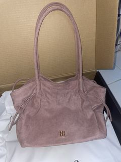 (Category: ) located in . Submitted by syazayn (Listing ID 1454931246, Image 1). Description: .