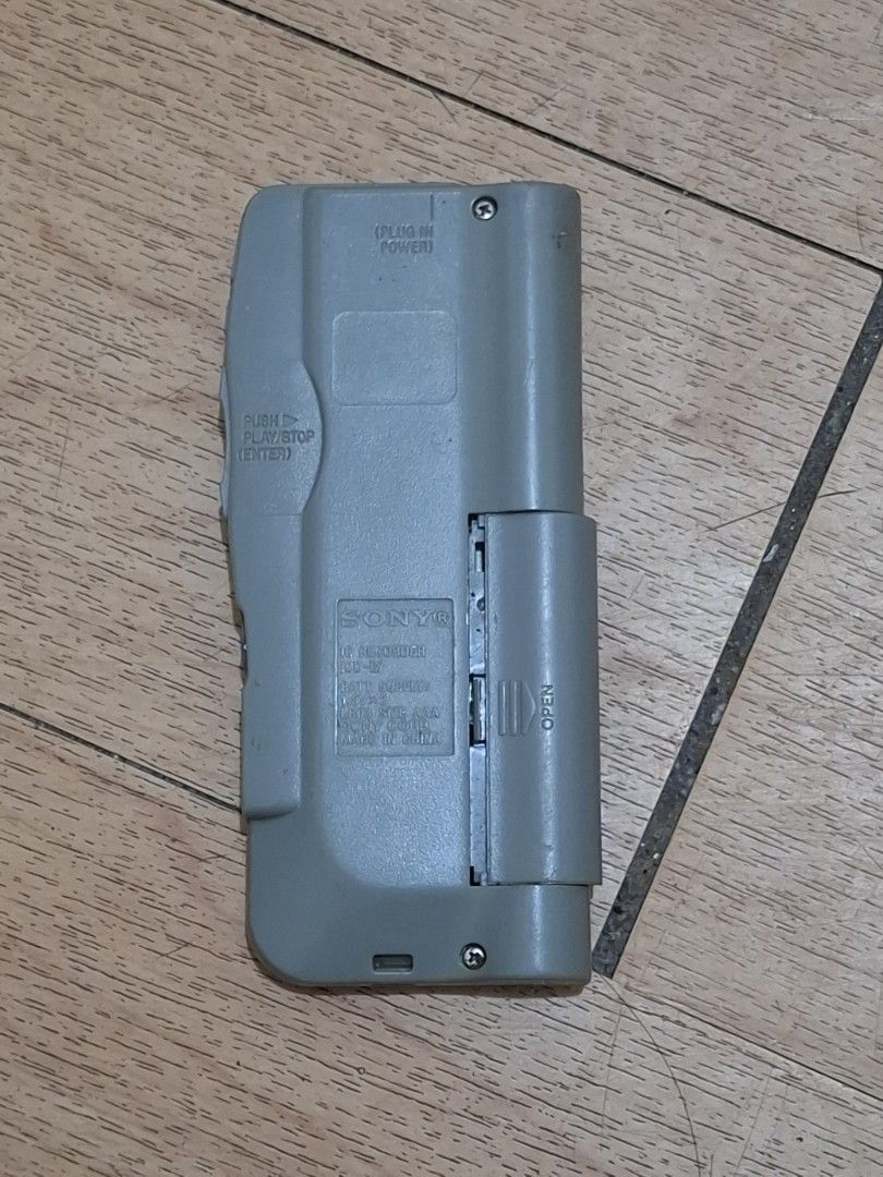 SONY IC recorder ICD - B7 (Category: Voice Recorders) located in San Jose del Monte. Submitted by randomstuffs1 (Listing ID 1454910501, Image 2). Description: PAYMENT FIRST Issues: • with visible marks and scratches from use • untested (not sure if working) rfs: not being used no returns/refunds LBC: buyer shoulders sf Lalamove : buyer books shipping Payment: Gcash and Maya 📍san jose del monte, bulacan Delivery LBC (buyer shoulders sf) Lalamove 