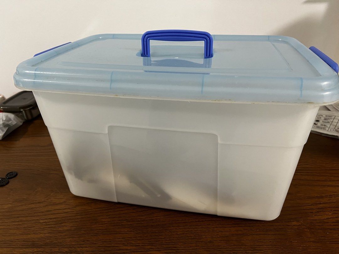 Storage box (Category: Storage Boxes & Baskets) located in Singapore. Submitted by happy.cart (Listing ID 1454894886, Image 1). Description: Length 42 cm Width 29 cm Height 24 cm.