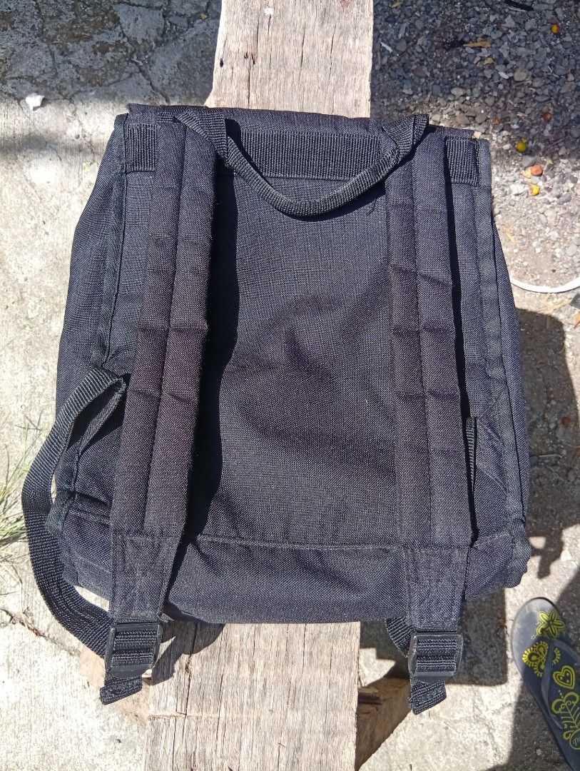 Stussy Black Backpack Bag (Category: Backpacks) located in Cabadbaran. Submitted by lagiuminomtubig1 (Listing ID 1454783560, Image 3). Description: vintage 90s stussy backpack .