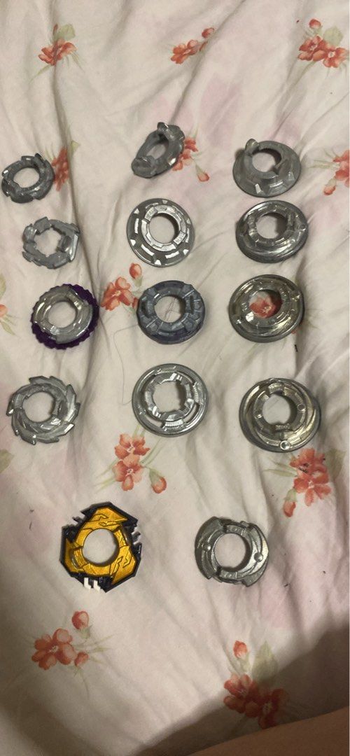Take all only!! (Category: Designer & Blind Box Toys) located in Manila. Submitted by silverbear_7419c2 (Listing ID 1454857117, Image 3). Description: Take all only Pegasus orig Rest is fake Mod - lalamove/pick up Sf shouldered by buyer Mop - cash/gcash No issues All working Take all = 1,100 .