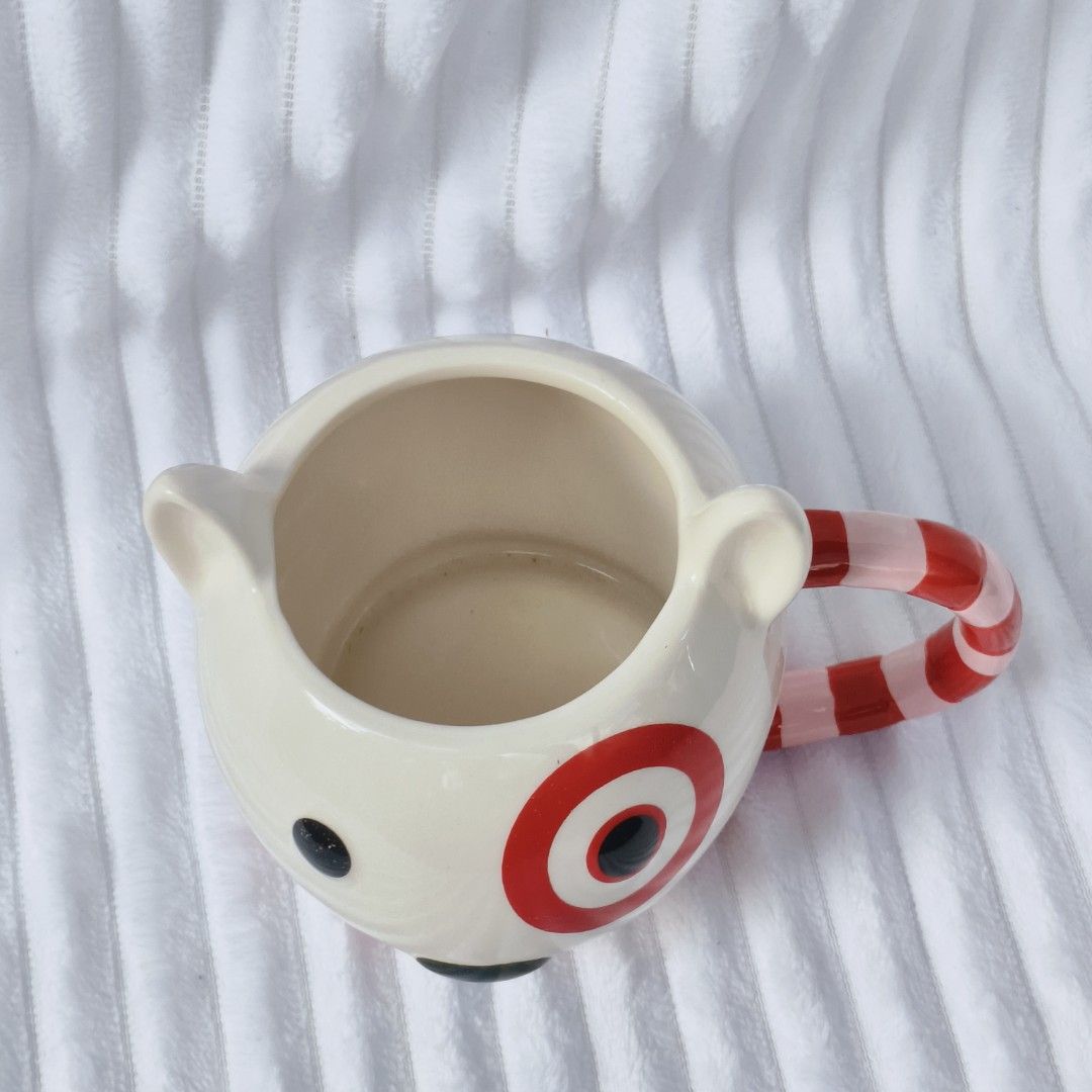 Target Bullseye Dog Mug (Category: Coffee & Tea Tableware) located in Bontoc. Submitted by shaneebhee (Listing ID 1447383470, Image 2). Description: Mall PullOut.