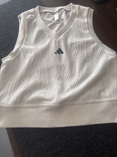（分類：）位於 。 由 lorettachan3638 提交（商品編號 1454950535，圖片 1）。簡介： 。
