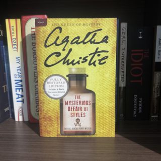(Category: ) located in . Submitted by books_in_between (Listing ID 1454841085, Image 1). Description: .